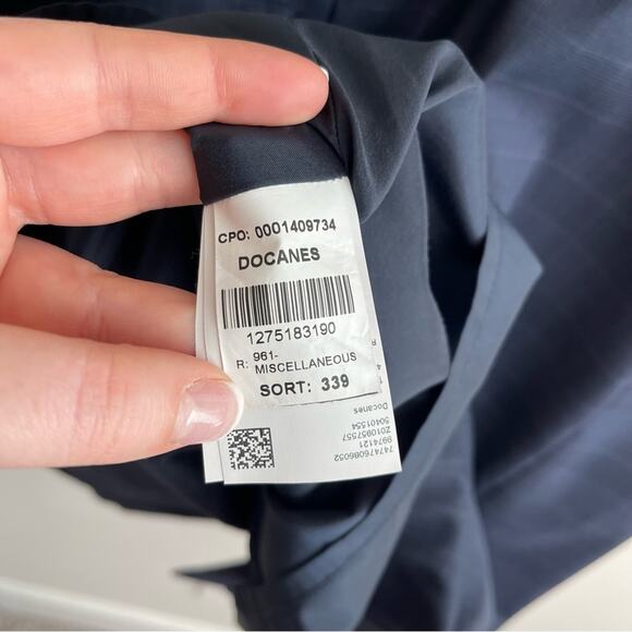 Hugo Boss Navy Wool Knee Length Dress 4P - Picture 6 of 13